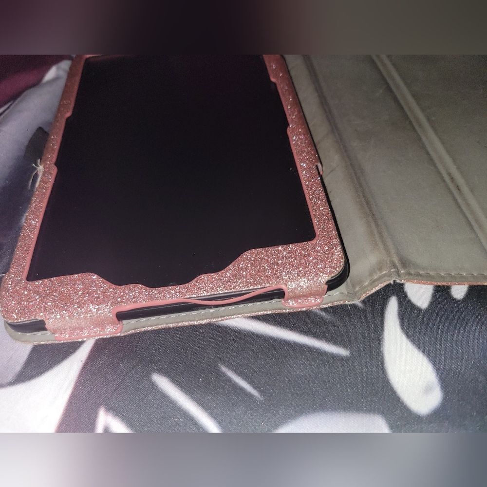 Used Pink Tablet cover - Picture 11 of 11